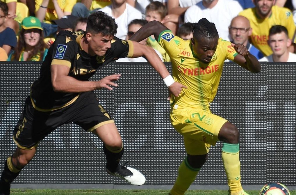 Đội khách Nantes đang xếp ở vị trí thứ 16 trong 18 đội tham dự mùa giải Ligue 1