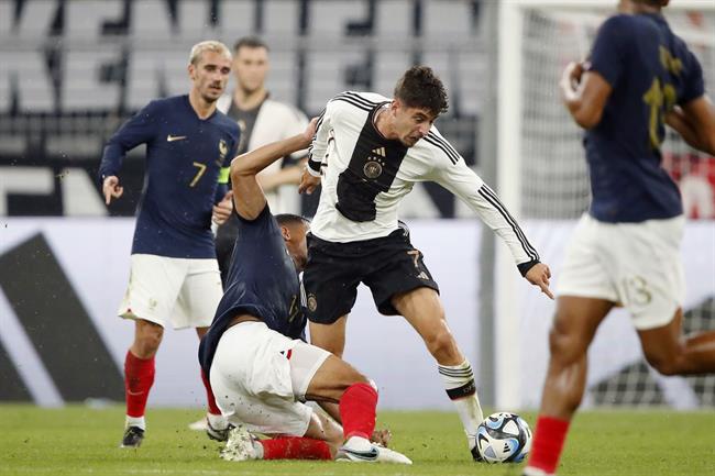 Đức sẽ có tổng cộng 2 trận giao hữu với tuyển Pháp và tuyển Hà Lan
